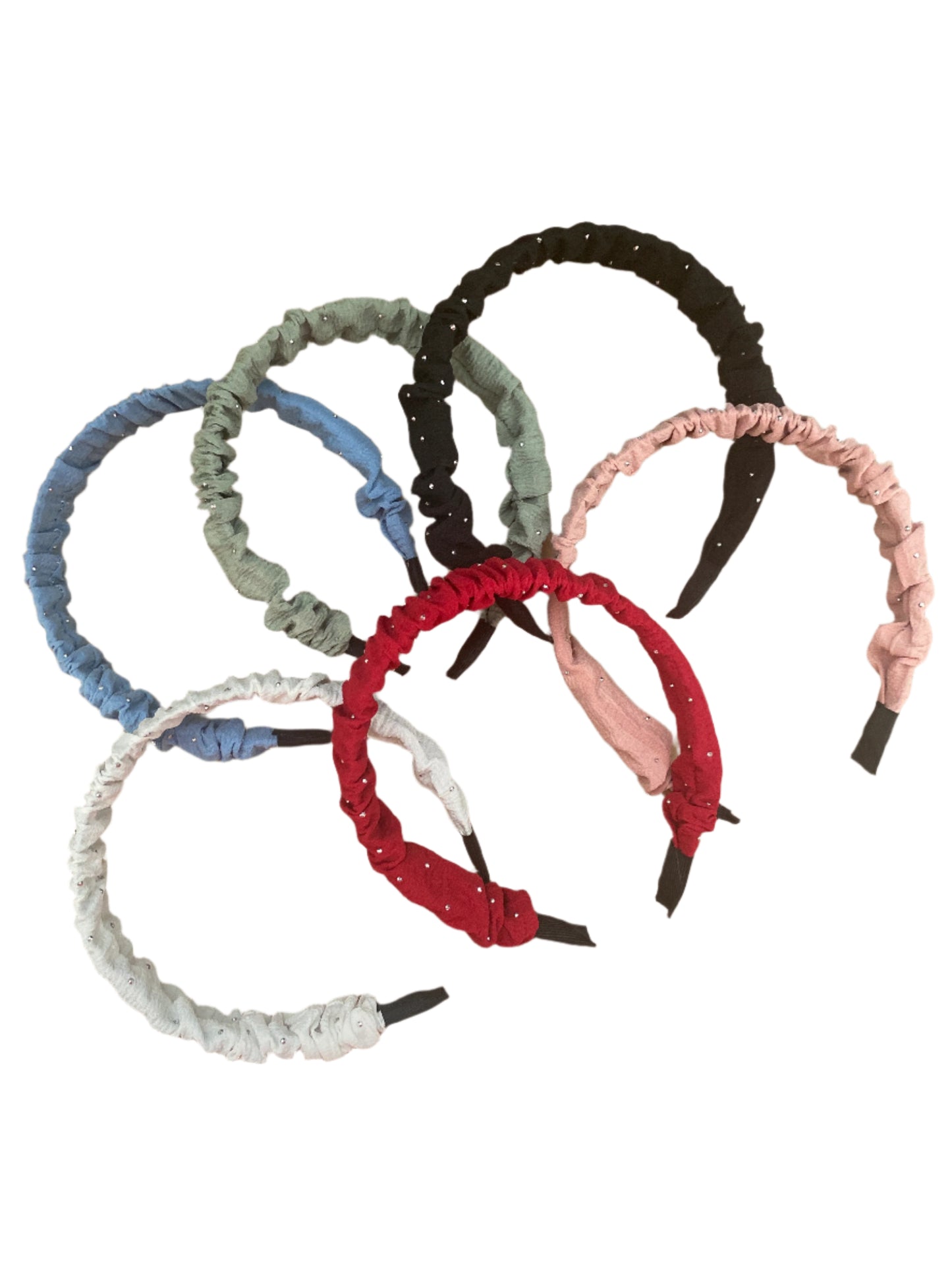 Diadema con Puntos – Un toque coqueto para tu look diario
