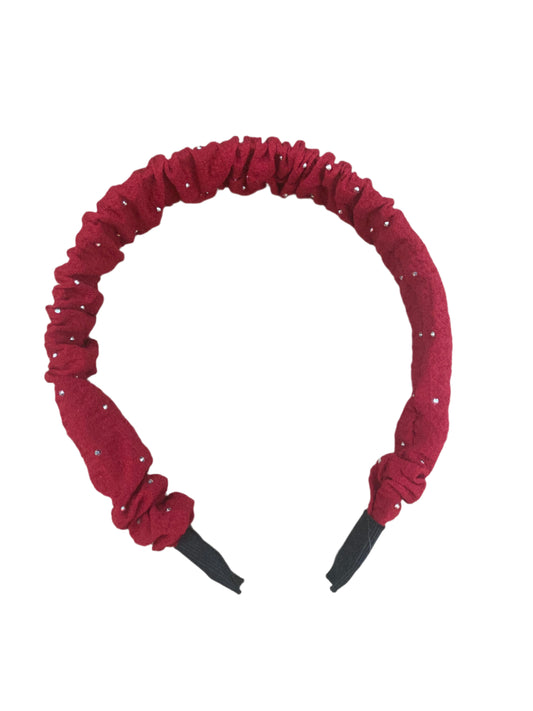 Diadema con Puntos – Un toque coqueto para tu look diario